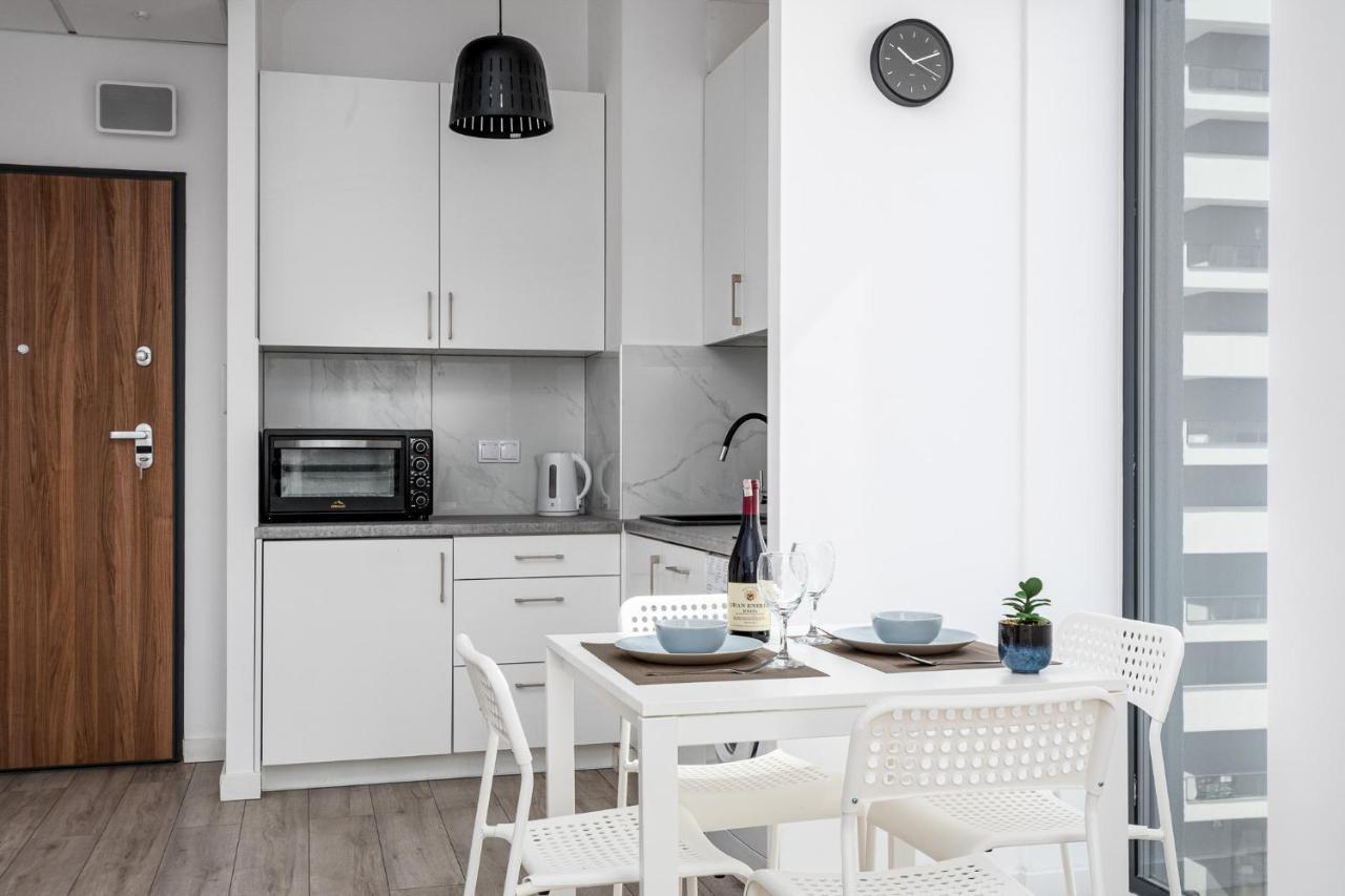 Apartament Ks Wola Prymasa 407 Appartement Warschau Buitenkant foto