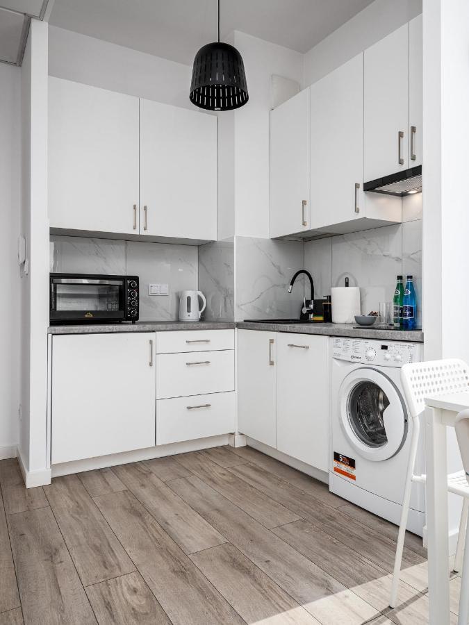 Apartament Ks Wola Prymasa 407 Appartement Warschau Buitenkant foto